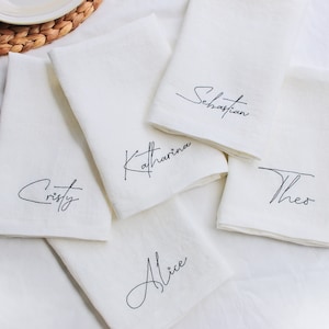 Bestickte Servietten | Monogramm Servietten | Tafeln | Hochzeit-Servietten | Personalisierte Servietten | Jubiläum Servietten | Besonderer Anlass