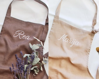 Grembiule ricamato in lino, grembiule personalizzato, grembiule da giardino, grembiule da cucina, grembiule da cuoco, grembiule da artista, regalo per hostess, grembiule con nodo alla cravatta
