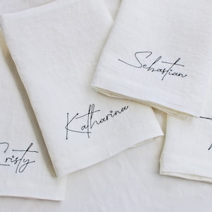 Broderade servetter | Monogramservetter | Middagsservetter | Bröllopsservetter | Personliga servetter | Jubileumsservetter | Speciella tillfällen bild 2