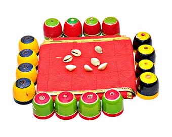 Juego Chaupar: Pachisi Ludo tradicional indio, tablero de tela y peones de madera