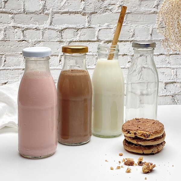 250ml Retro Style Glass Milk Bottle with Twist Off Lid in 4 Colours - Ideal for Juices, Milkshakes, Sauces and other Artisan Products