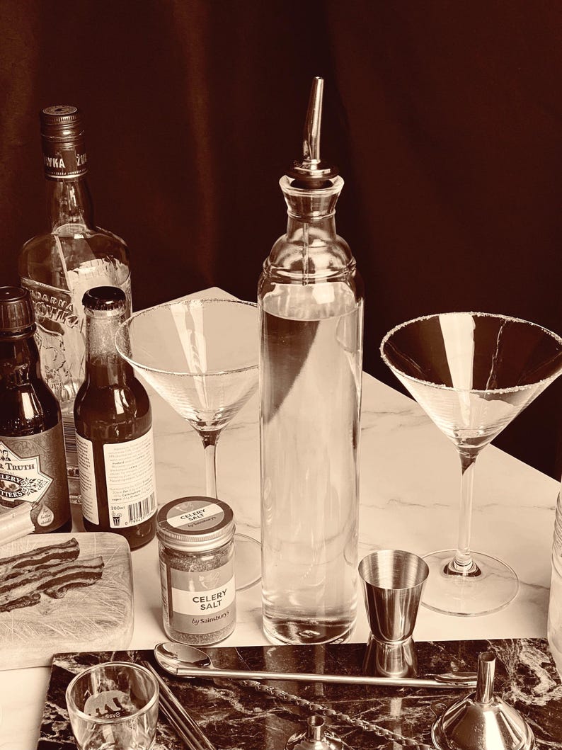 Glass 500ml Bottles Supplied with Corks & Metal Pourers - Barware Gifts image 11