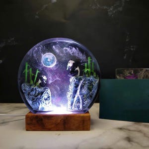 Customer Panda Lamp, Panda Figure, Night light, Epoxy resin lamp, Resin lamp, Gift for kids, Christmas Gift, personalization, Halloween Gift
