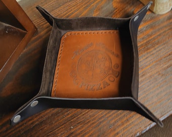 LEATHER PLATE - Plate For Keys - Key Holder - Leather Tray - Leather Holder - Gifts for Men - Leather Catchall - Leather Valet Tray