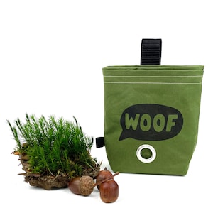Hunde Leckerlibeutel mit Extra Fach für Kotbeutel aus Dry Oilskin | selbst entworfene Sprüche | Siebdruck | Handmade