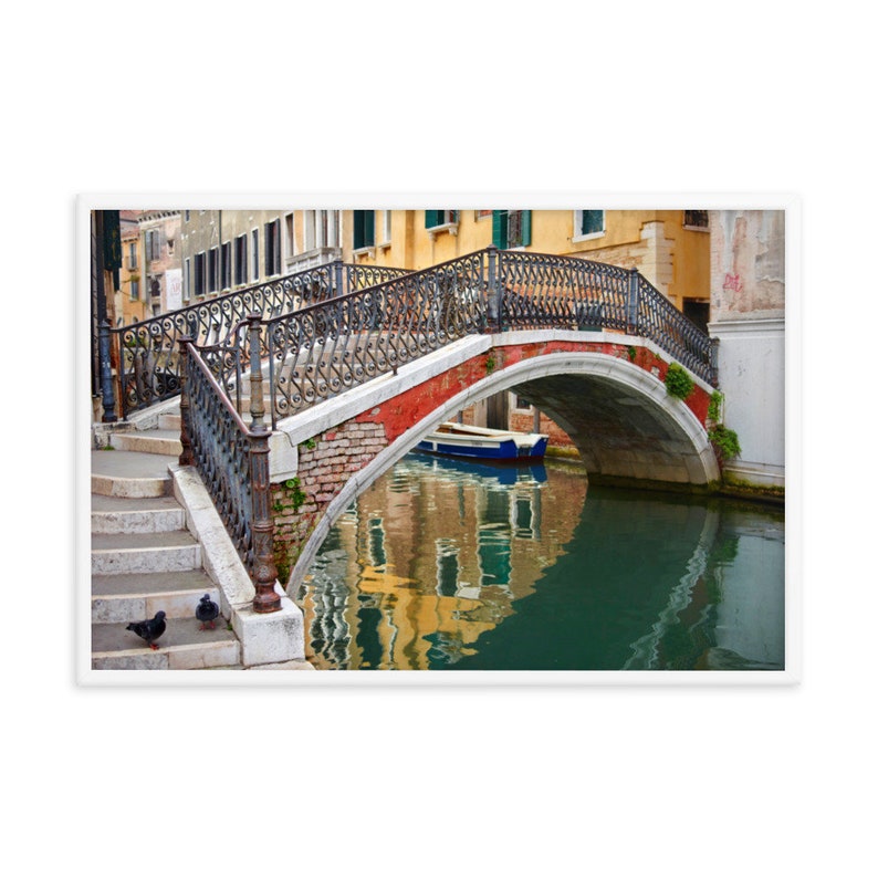 FRAMED PRINT - Abridge over Venice - Venice, shops Italy