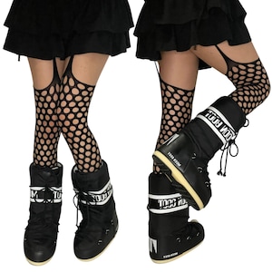 Black Circle Net Suspender Fishnet Tights