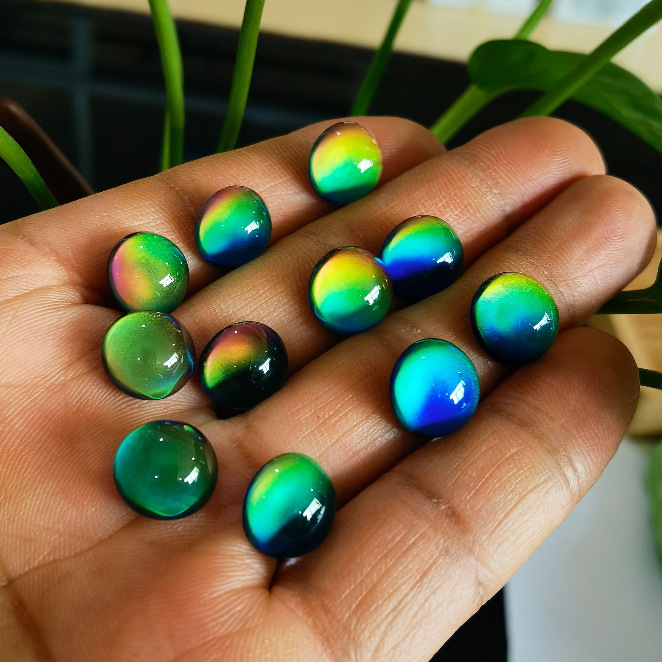 Round Cabochon Beads Changing Color by Temperature Mood Charm | Etsy