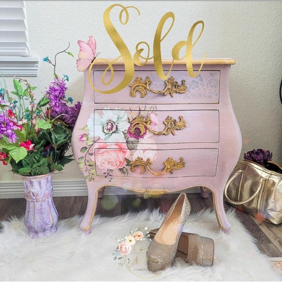 Bombe nightstand online