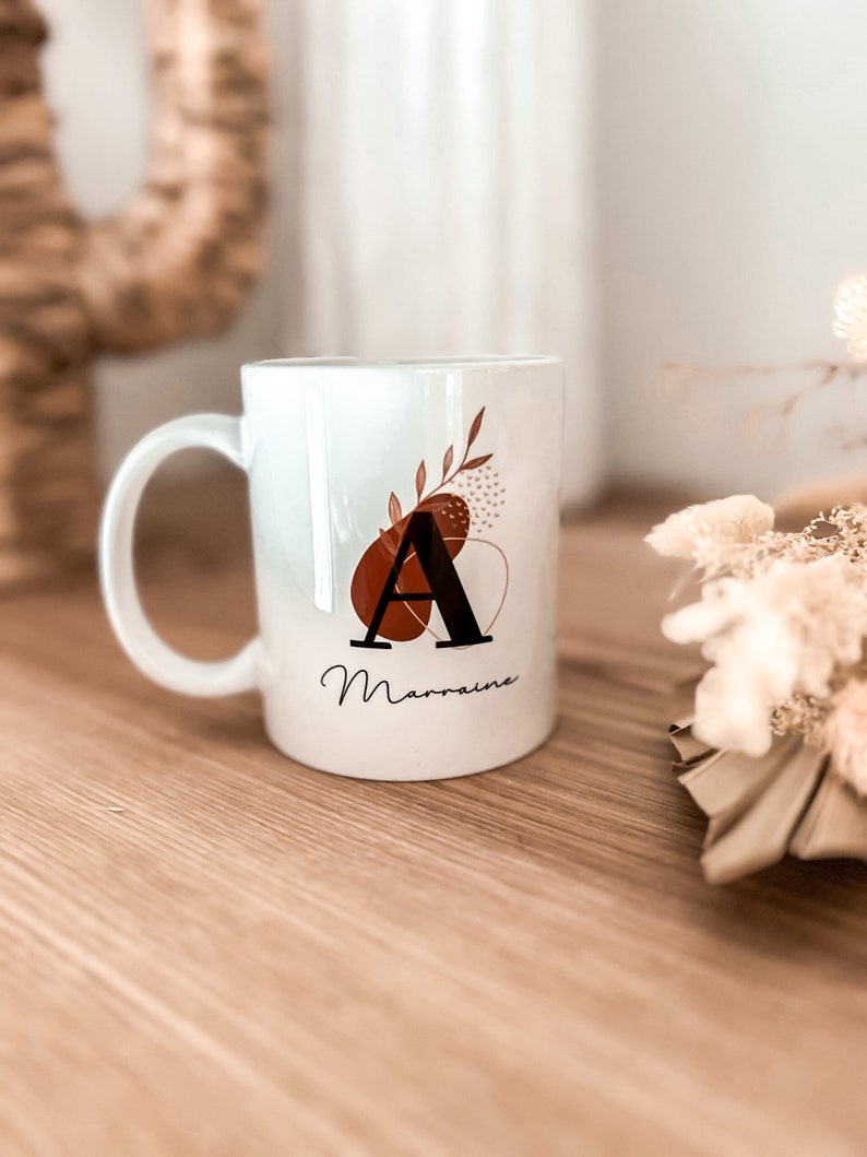 Mug boho personnalisé prénom initiales feuillage couleur terracotta bleu vert et beige rosé idée cadeau Noël image 5