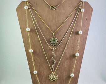 Lot Of Gold Tone Vintage Necklaces/Chains (6 PCS)