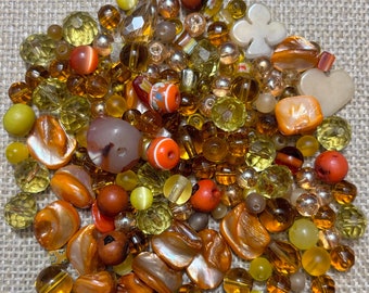 Vintage Lot of Mixed Beads