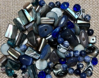 Vintage Lot Of Mixed Beads