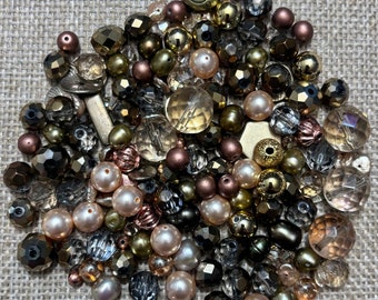 Vintage Lot Of Mixed Beads