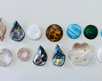 Lot Of Medium Size Shell/Charms/Pendants