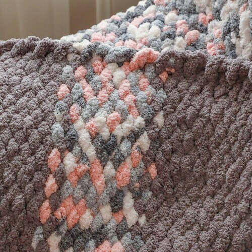 Chunky Knit Couch Throw * shops MADE TO ORDER, Chenille Yarn