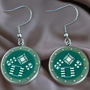 Boucles d'oreilles ringard pendantes à circuit imprimé - Bijoux geek chic PCB | Boucles d'oreilles Cyberpunk Circuit Cadeau pour programmeurs et ingénieurs