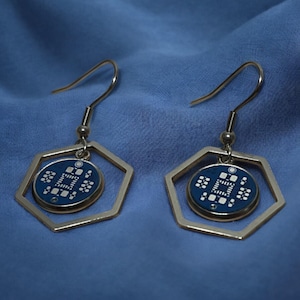 Boucles d'oreilles ringard pendantes à circuit imprimé - Bijoux geek chic PCB | Boucles d'oreilles Cyberpunk Circuit Cadeau pour programmeurs et ingénieurs