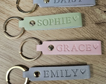 Personalized Vegan Leather Keyring: Custom Name Keychain