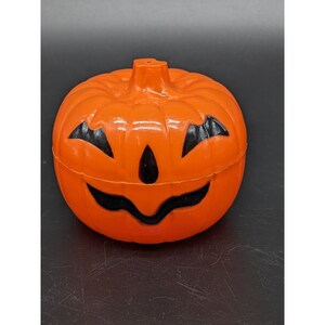 Vintage Spearhead Halloween Jack O Lantern Candy Container Pumpkin Plastic 1995