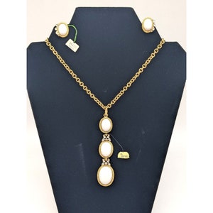 Trifari Crown Necklace Earrings Cavalier White Lucite Triple Drop Cabochon Gold