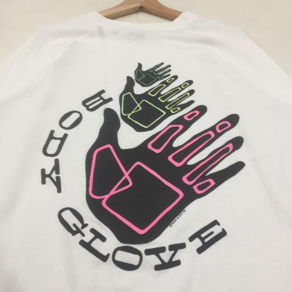 Vintage!! 80s BODY GLOVE Big Spell Out Big Logo Sweat… - Gem