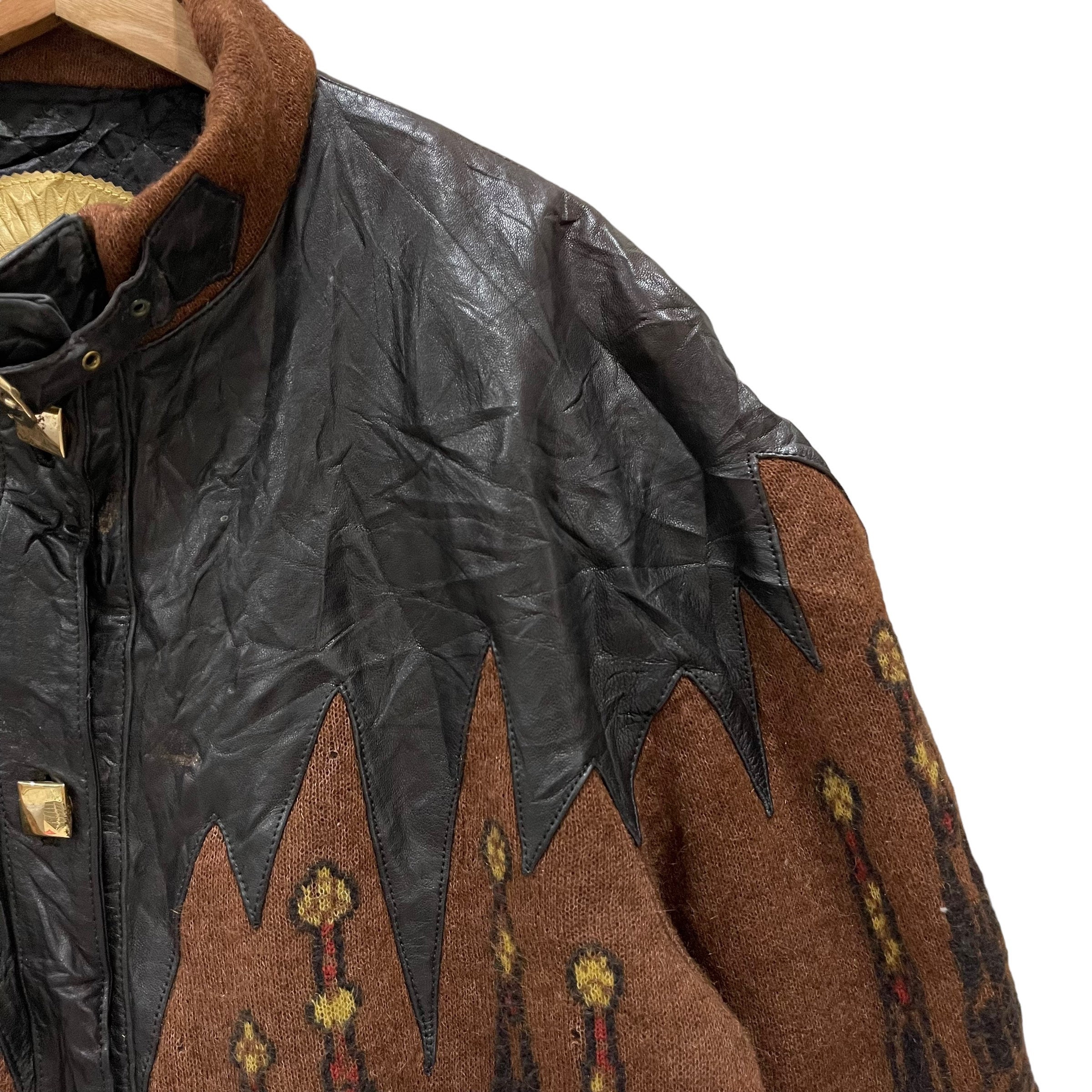 Vintage 90s TORRAS Made in Spain Native Navajo Aztec Design