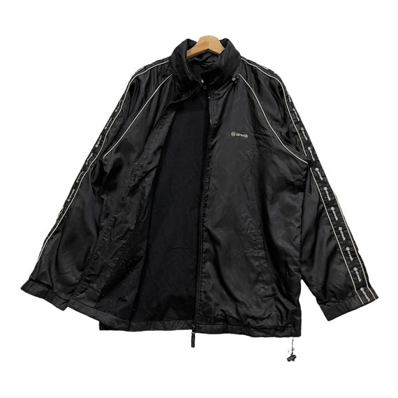 Vintage!! Airwalk Streetwear Big Spell Out Zipper Vintage!! Airwalk Streetwear Big Spell Out Zipper