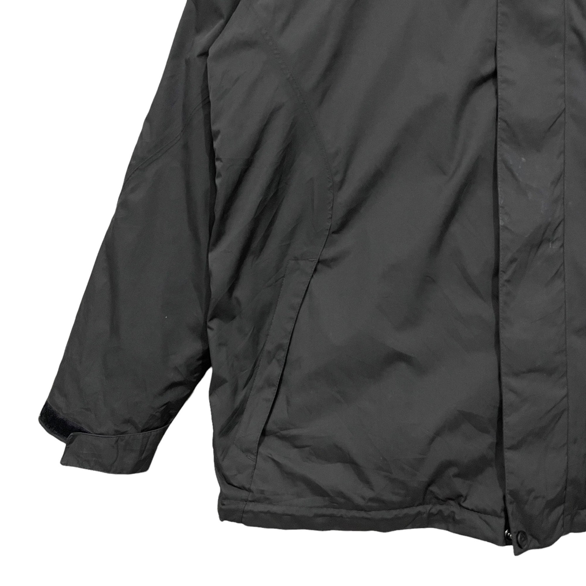 The North Face Summit Series Gore-tex Outdoor Winter Jacket The North Face Summit Series Gore-tex Outdoor Winter Jacket