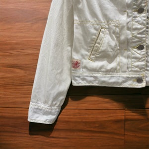 Sällsynt vintage 90-tals Body Glove Surf Style Spell Out Denim Trucker Jacket Button bild 6