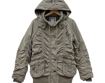 Chaqueta vintage con capucha de plumón Von Dutch - Talla L