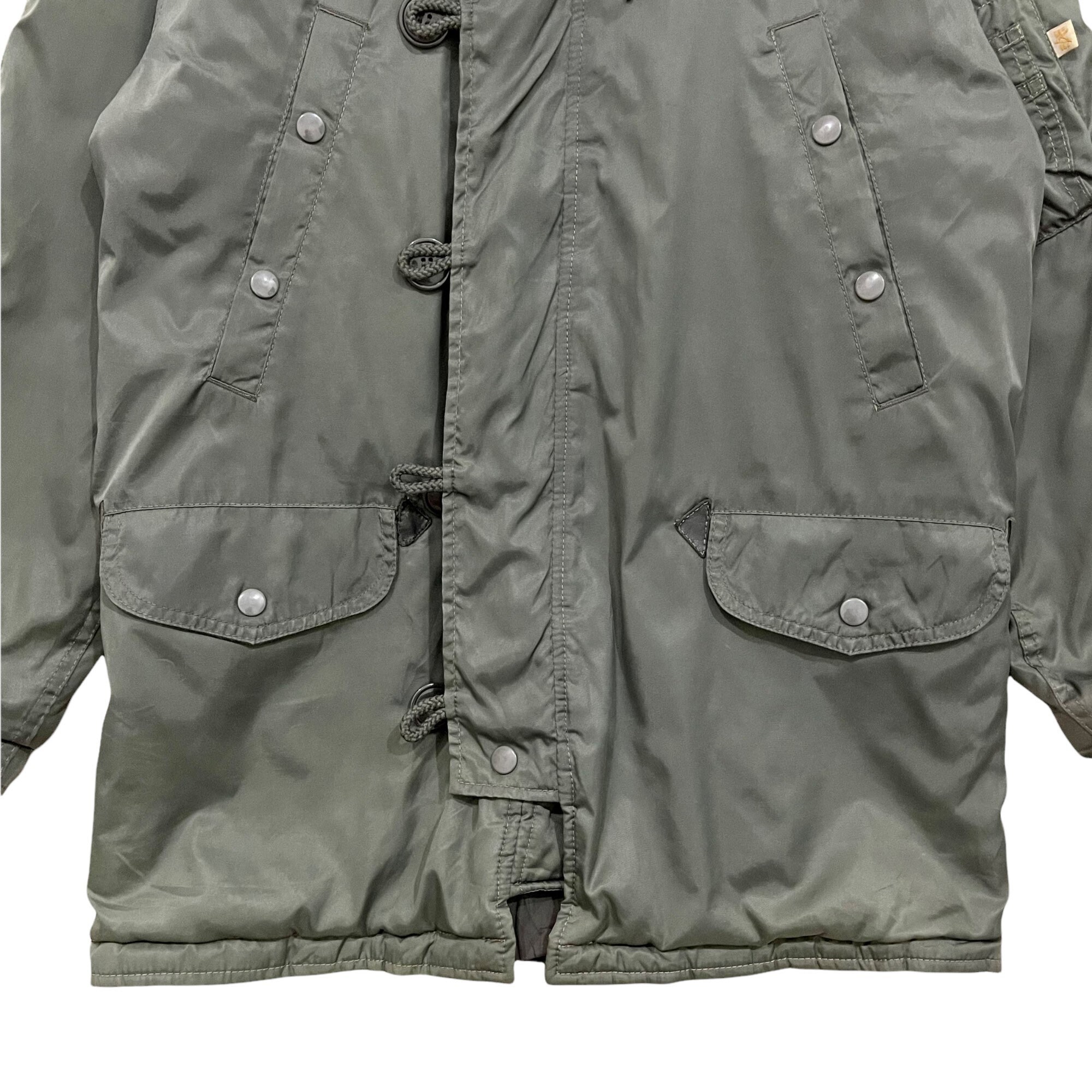 Vintage!! Alpha Industries Extreme Cold Weather Parka Jacket