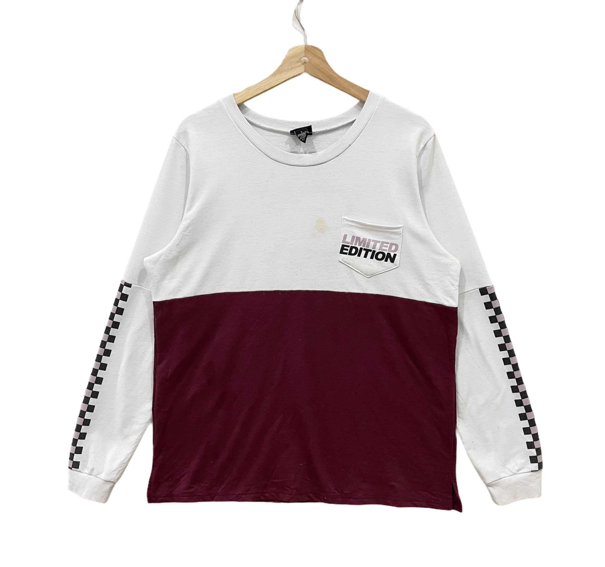 Vintage!! Rue21 Limited Edition Crewneck Sweatshirt Sweater