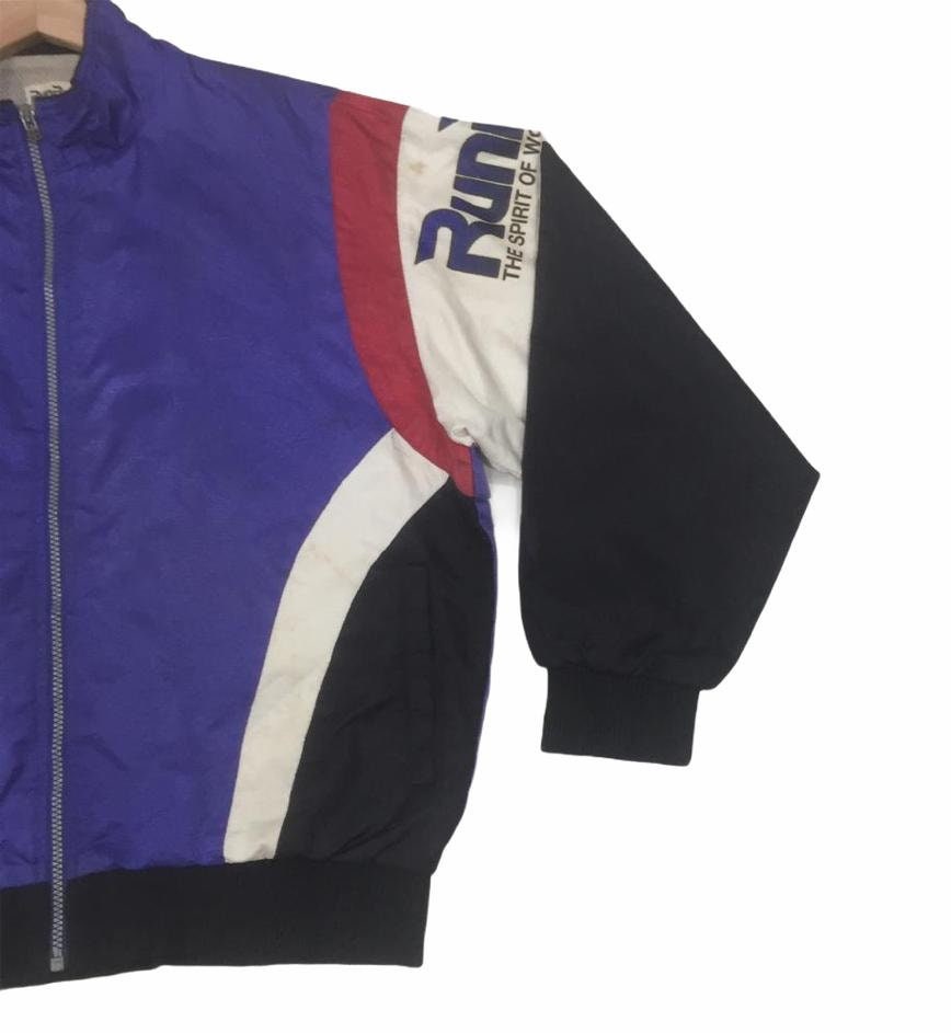 Vintage!! 90s Runbird by Mizuno Windbreaker Jacket