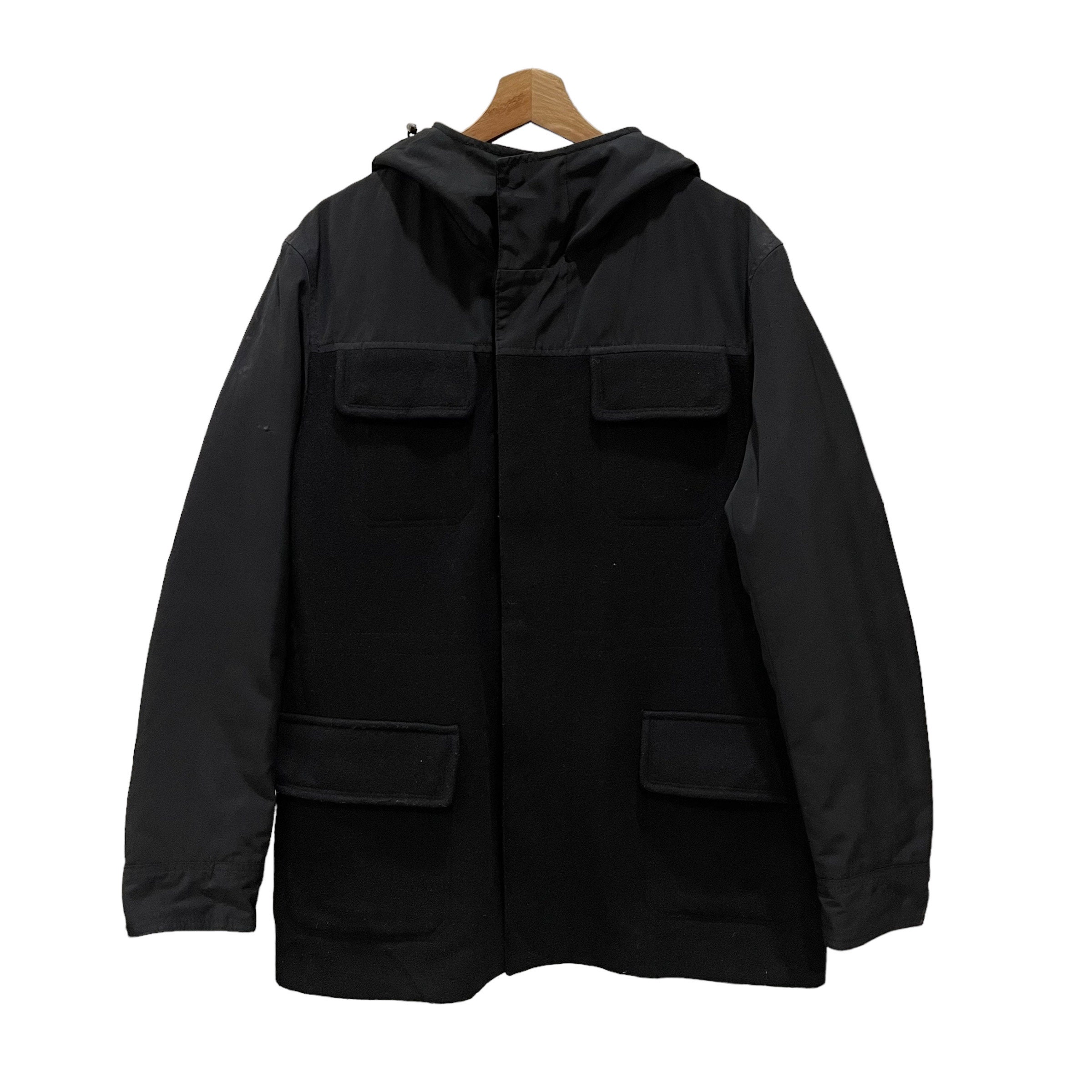 ジャケット JIL SANDER Black Cotton Parka Water Repellent Cotton Logo Parka 01 in Black – SVRN