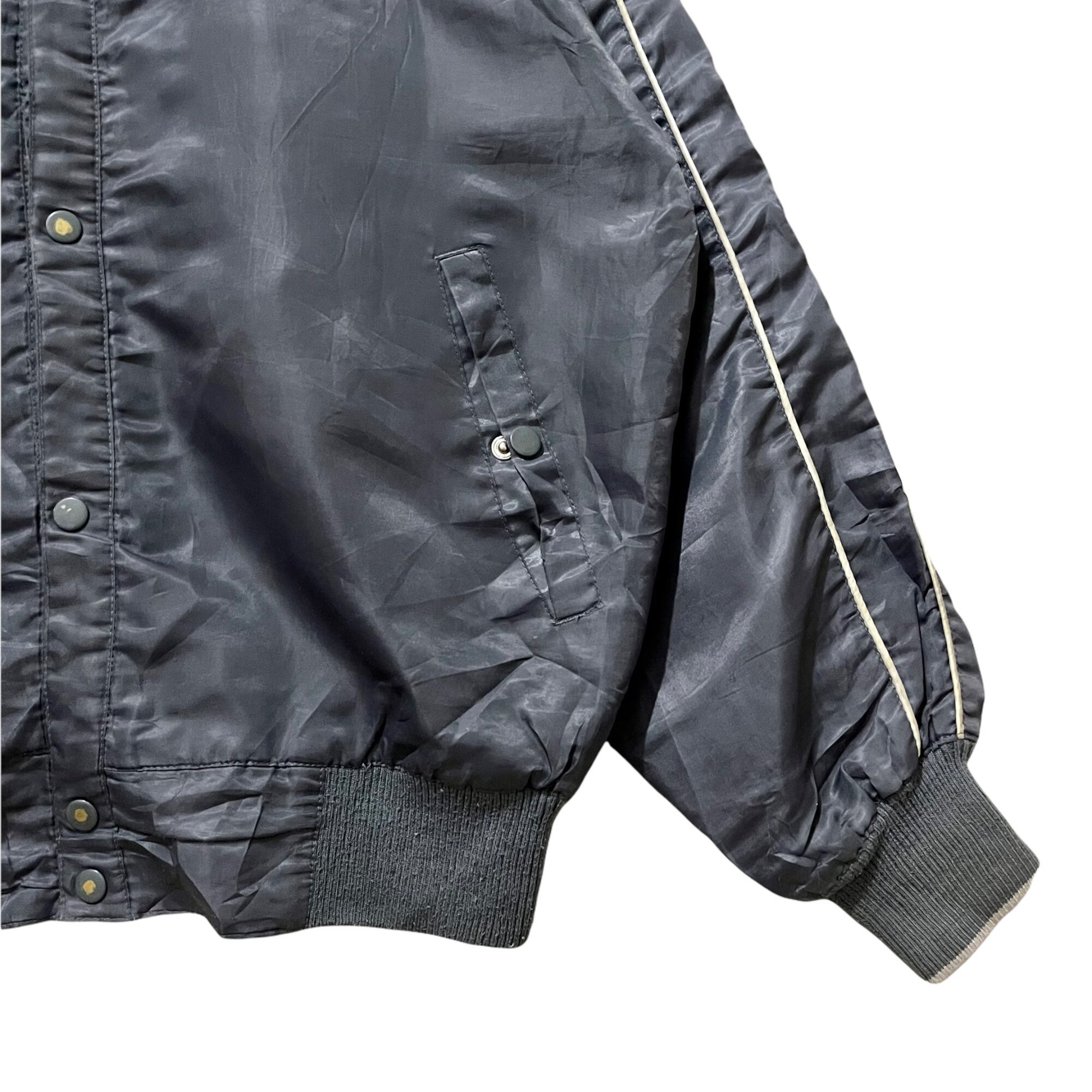 GIANTS ジャケット 読売ジャイアンツ公式オンラインストア｜選手グッズ・限定