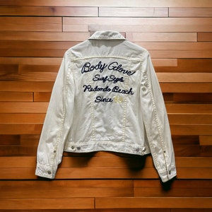 Sällsynt vintage 90-tals Body Glove Surf Style Spell Out Denim Trucker Jacket Button bild 1