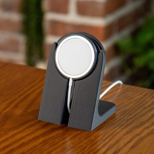 Magsafe iPhone Charger Stand with Modular Quick Disconnect Design Black