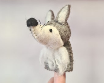 Grauer Wolf Fingerpuppe • Kinder Geschichtenerzählen • Schönes Unisex Geschenk • Filztier • Handgemacht in Nepal