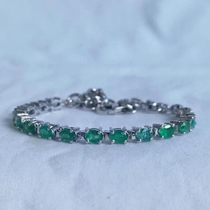 Natural Emerald Oval Tennis Bracelet, 925 Sterling Silver Emerald Bracelet, Emerald Tennis Bracelet Gift, Emerald Skinny Bracelet For Women