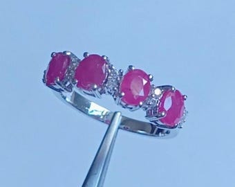 Anel de prata esterlina 925 com rubi rosa • Anel oval com pedras preciosas