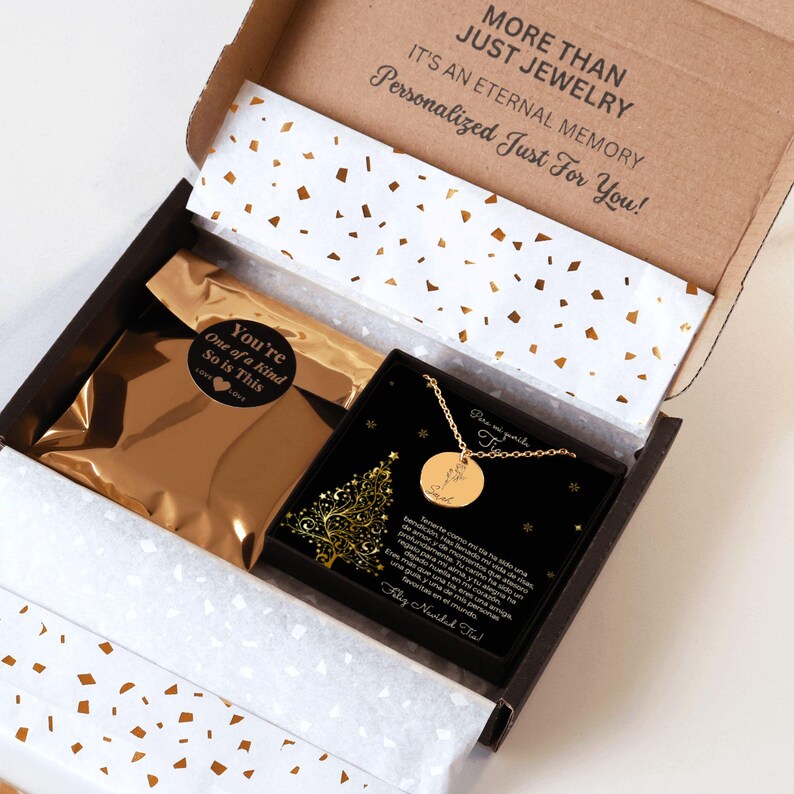 Tia Gift in Spanish, Aunt Christmas Gift, Personalized Name & Birth