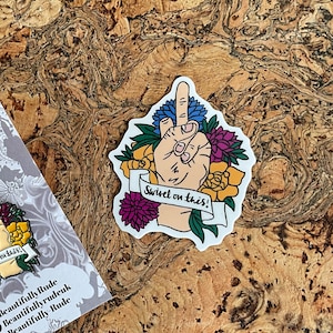 Drehbar auf diesem Vinyl Sticker/Rude Art Work/Illustration/Tattoo inspiriert/Handgeste/Offensiv Geschenk/Freches Accessoire