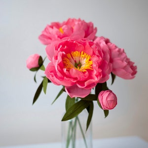 Pink Crepe Paper Peony — Home Decoration — Birthday Gift — Graduation Gift — Wedding Flowers — Anniversary