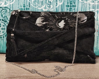 Lady Bow a clutch bag, a evening purse.