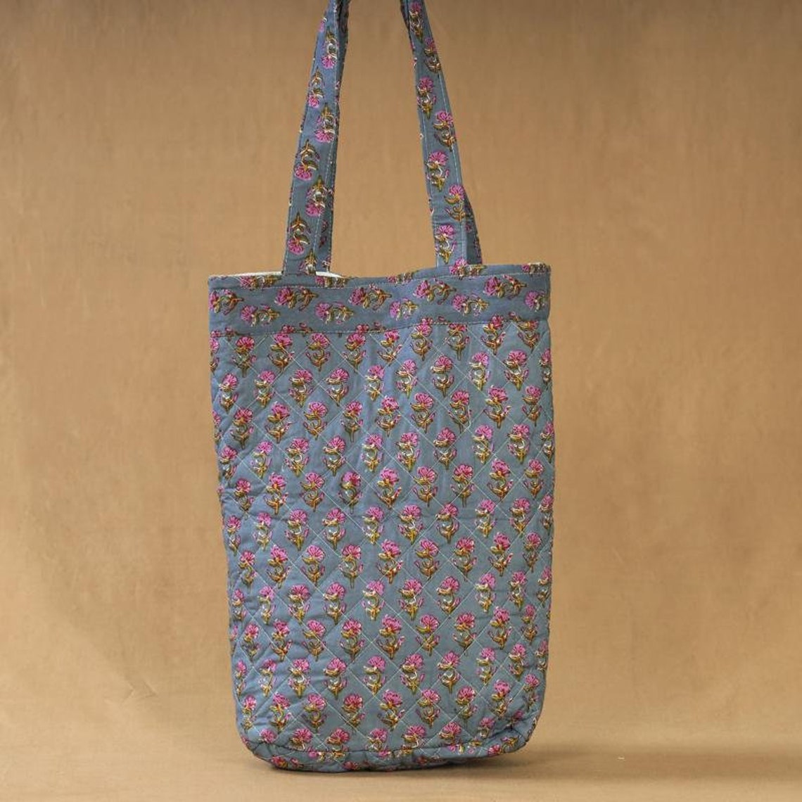Black - Handcrafted Quilted Sanganeri Block Printed Shoulder Bag
