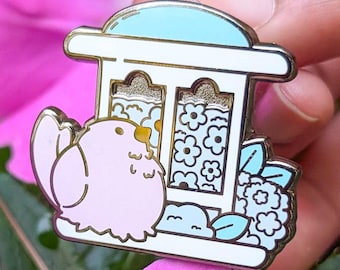 Pastel Garden Friends: Flowery Birdfeeder