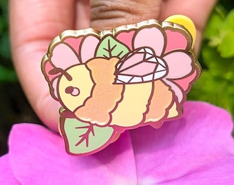 Pastel Garden Friends: Busy Bee