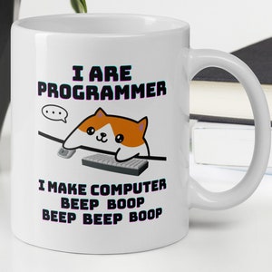 Caneca "Eu Sou Programador", Caneca de Café com Gato Fofo para Programação, Presente Ideal para Amantes de Tecnologia, Desenvolvedores e Entusiastas de Ciência da Computação.