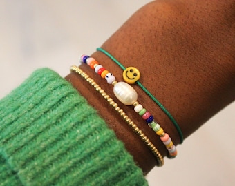 Bracelet de perles avec perles de rocaille colorées, bracelet à breloques perles, bracelet de perles, bracelet de perles colorées, bracelet de perles d'eau douce